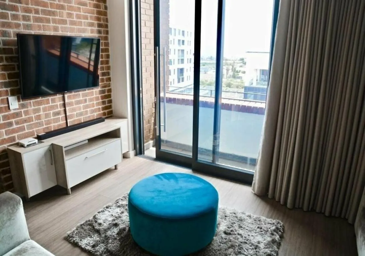 Matrix Luxury 2 Bedroom Apartments Century City, Kapstadt
