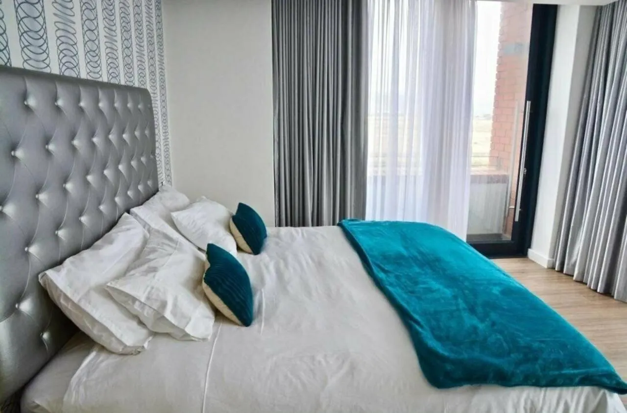 Matrix Luxury 2 Bedroom Apartments Century City, Kapstadt
