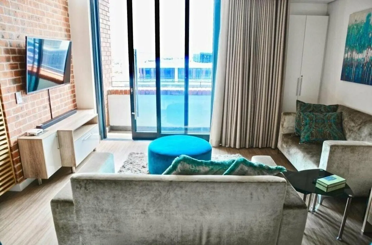 Matrix Luxury 2 Bedroom Apartments Century City, Città del Capo Sudafrica